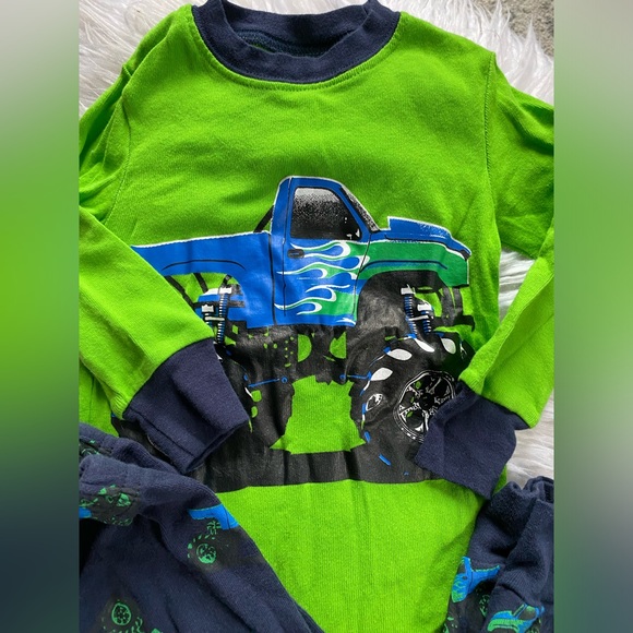 Toddler Monster Truck Pajamas Set - Picture 3 of 4